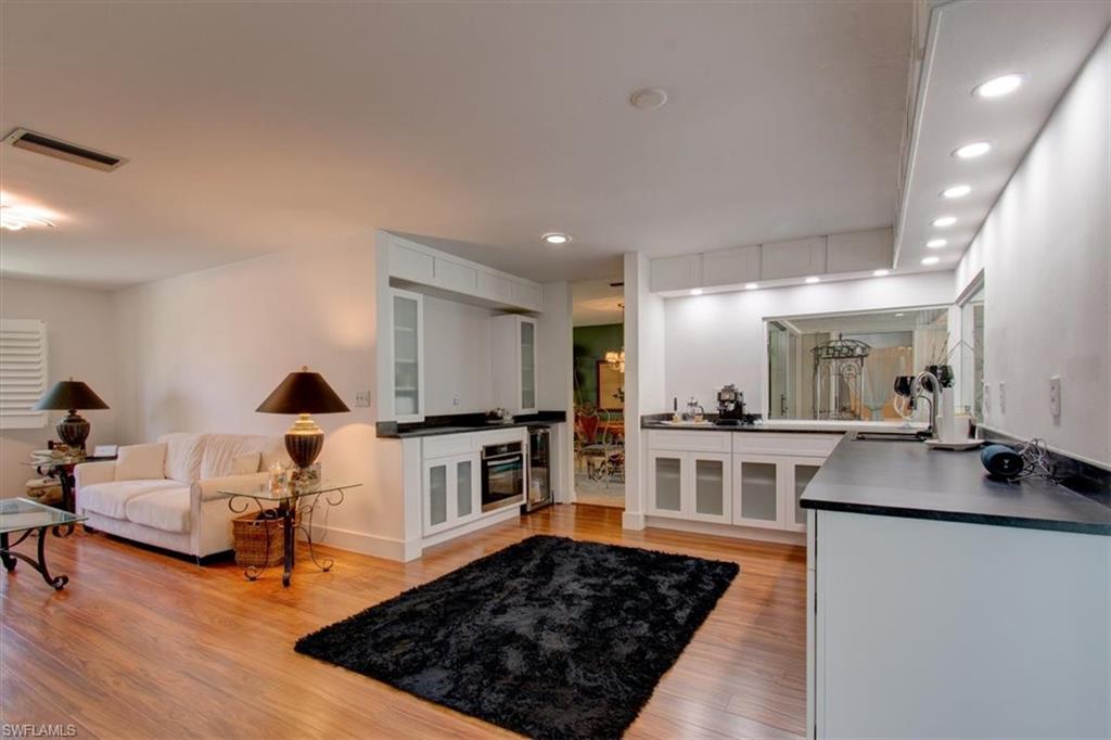 3724 Country Club Blvd Property Photo 23