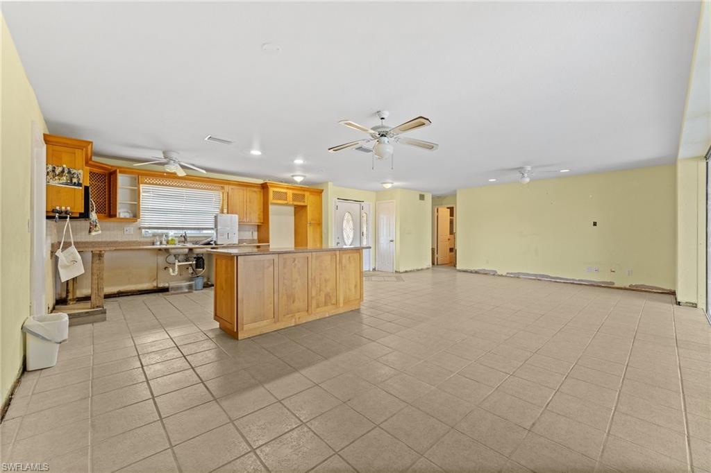 5310 Colonade Ct Property Photo 5