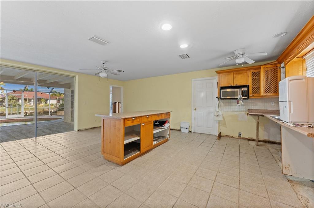 5310 Colonade Ct Property Photo 8