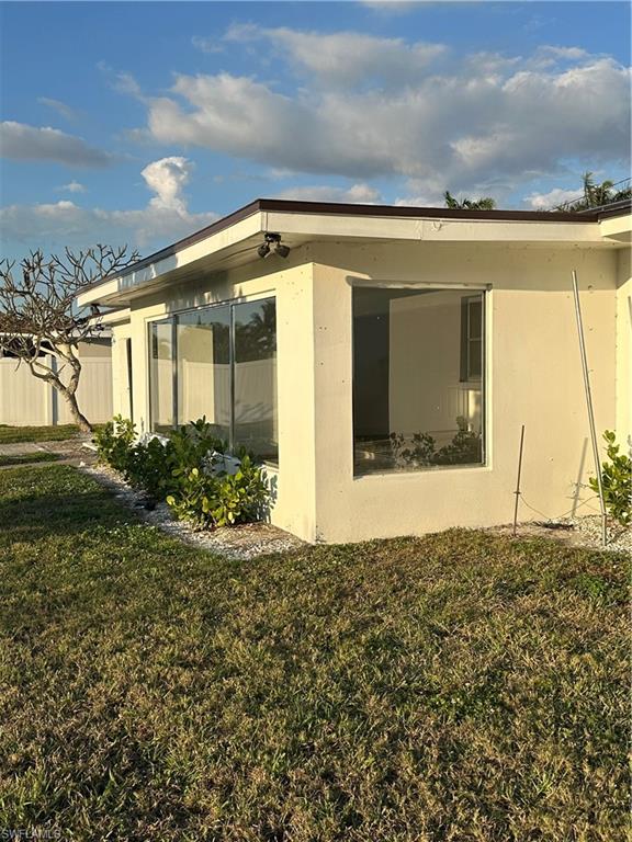 5256 Willow Ct Property Photo 4