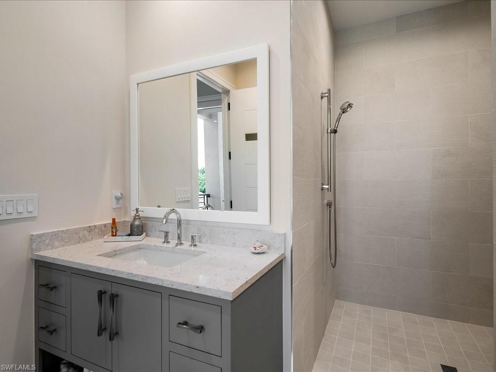 882 Cassena Rd Property Photo 41
