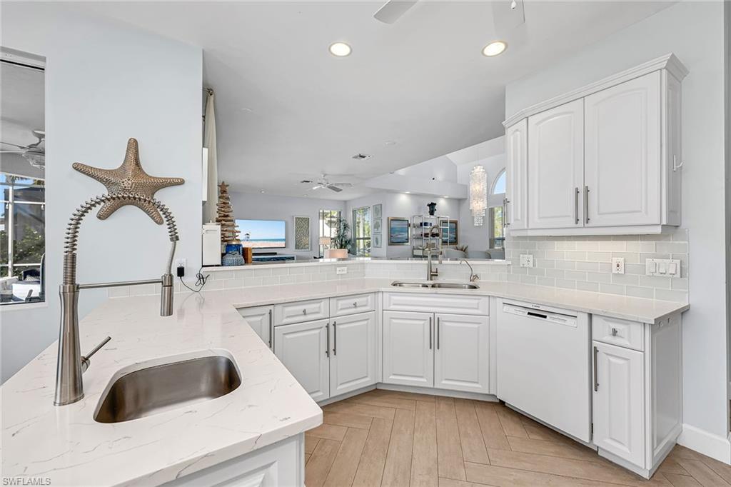 1281 Aruba Ct Property Photo 10