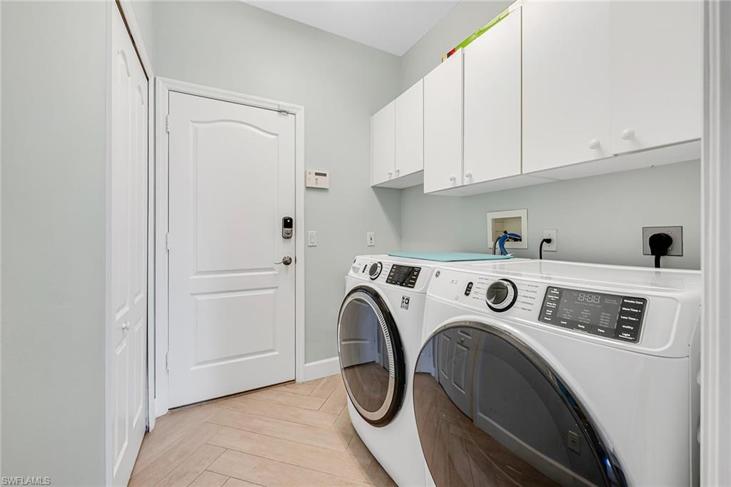 1281 Aruba Ct Property Photo 27