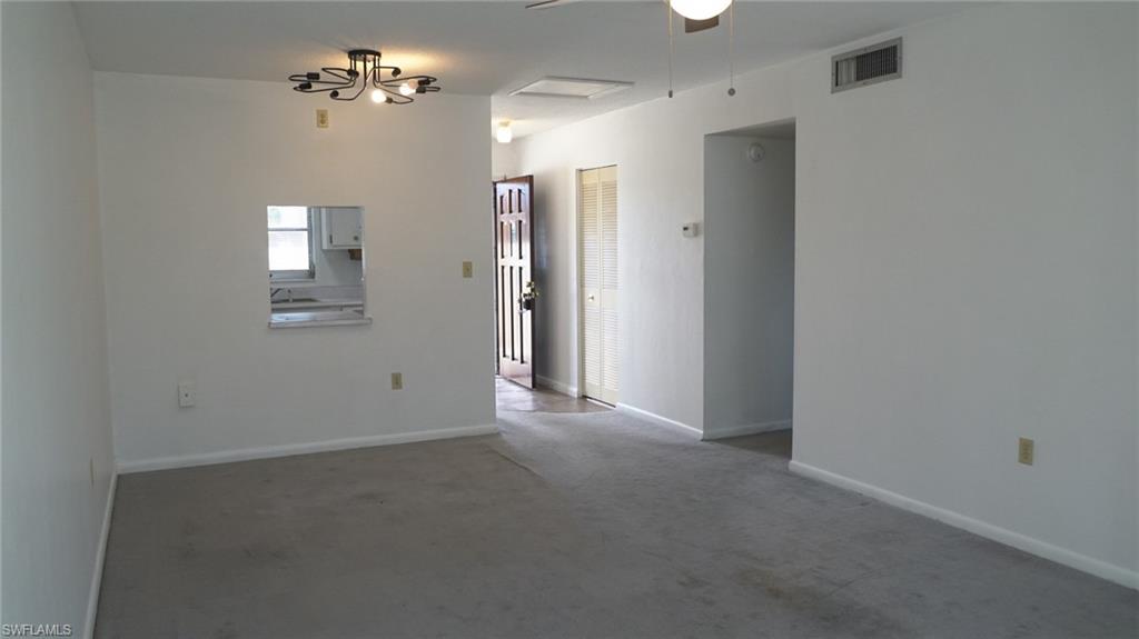 626 Joel Blvd Property Photo 8