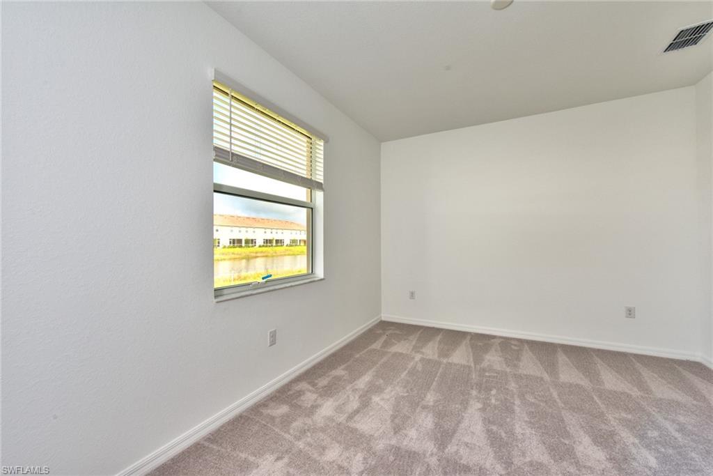 2591 Vine Ave Property Photo 10