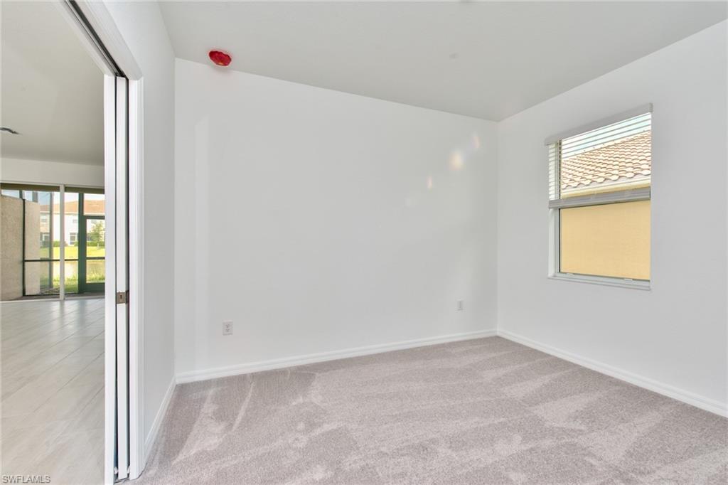 2591 Vine Ave Property Photo 15
