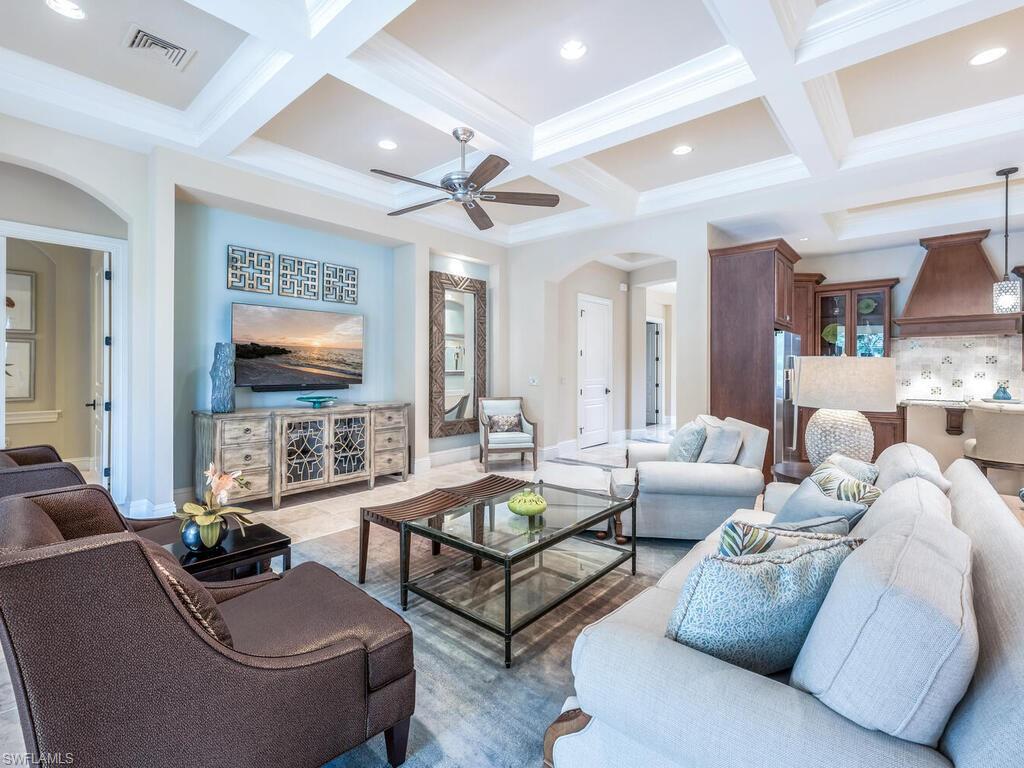 28732 La Caille Dr Property Photo 11
