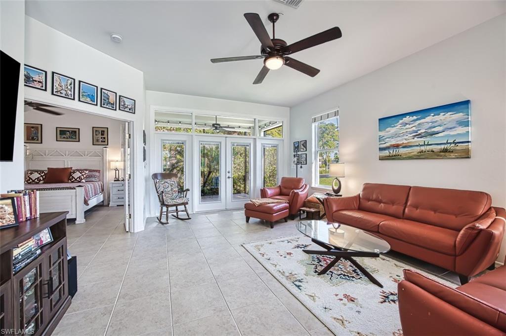 9705 Keel Ct Property Photo 7