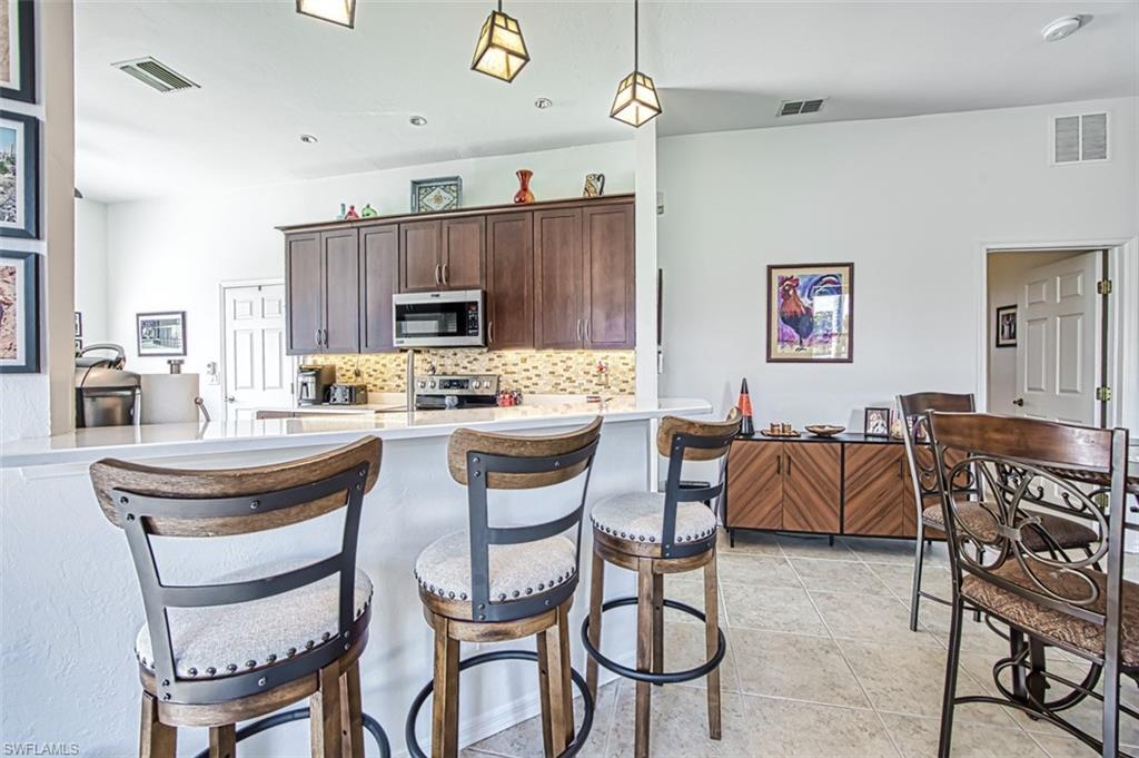 9705 Keel Ct Property Photo 14