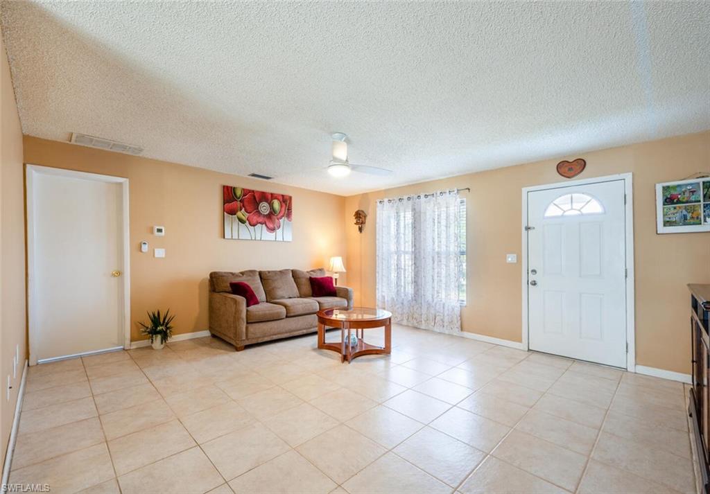 4418 Parrot Ave Property Photo 4