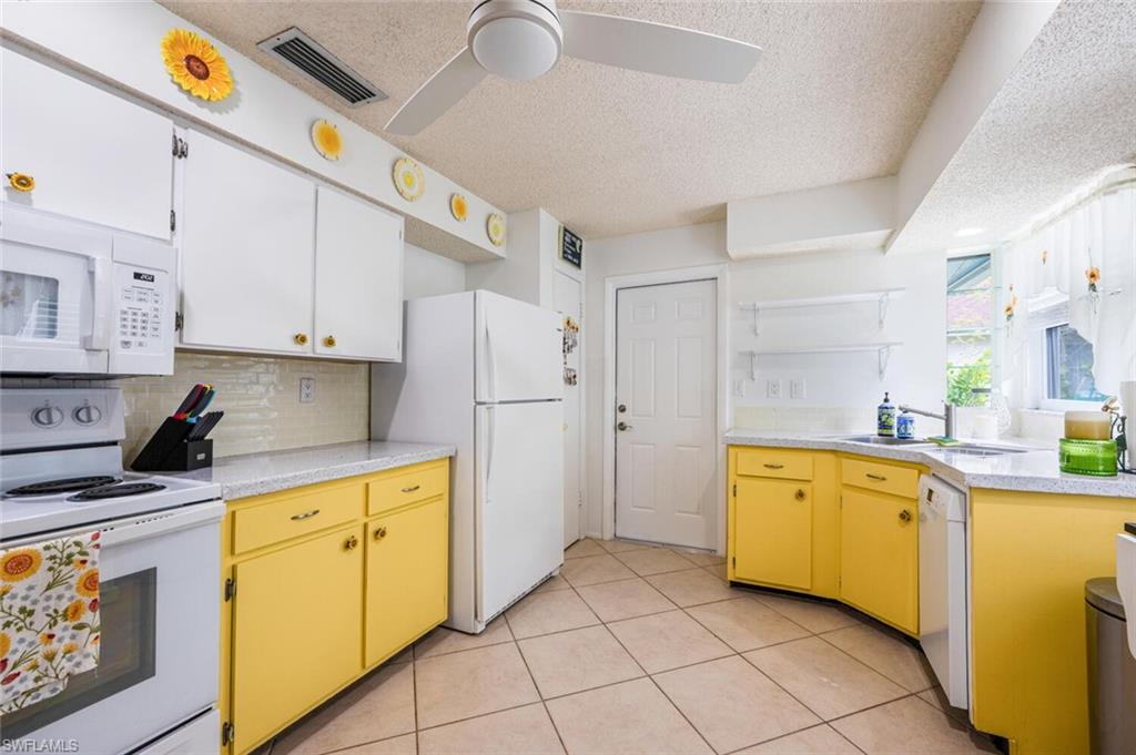 4418 Parrot Ave Property Photo 9