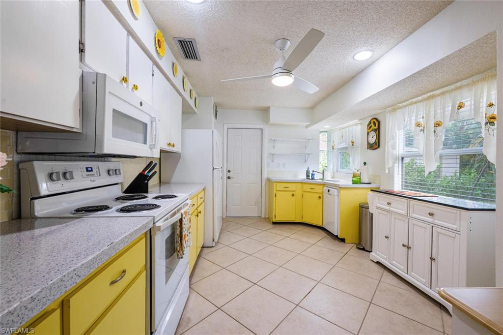 4418 Parrot Ave Property Photo 10