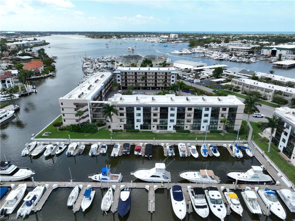 807 River Point Dr # 204d Property Photo 3