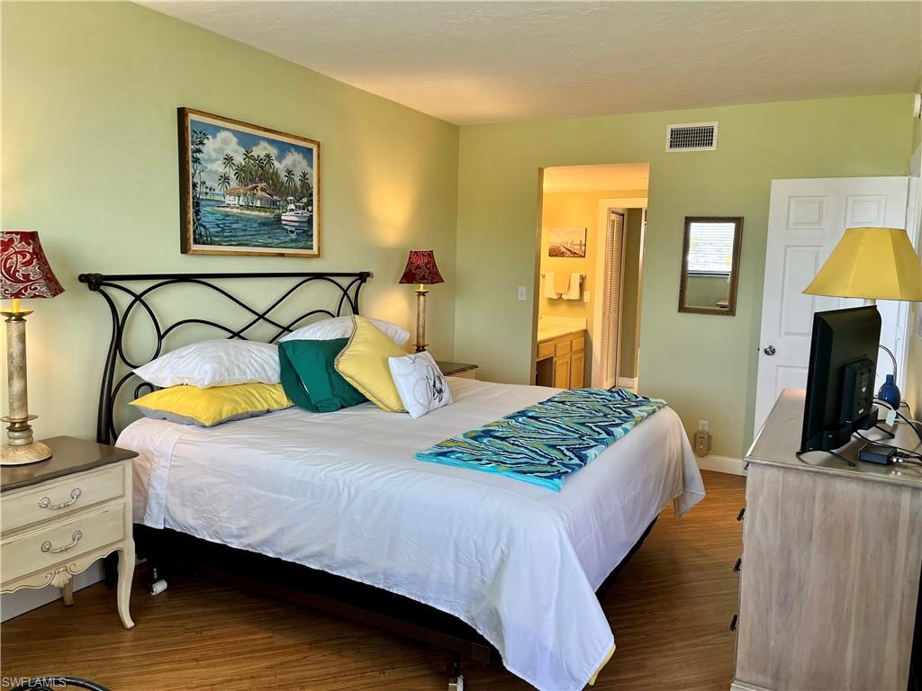 807 River Point Dr # 204d Property Photo 12