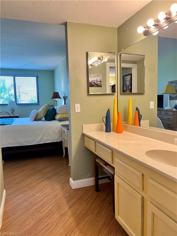 807 River Point Dr # 204d Property Photo 17