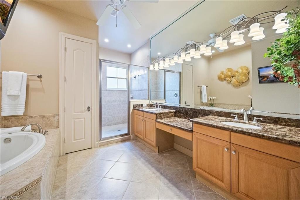 501 Avellino Isles Cir # 39202 Property Photo 18