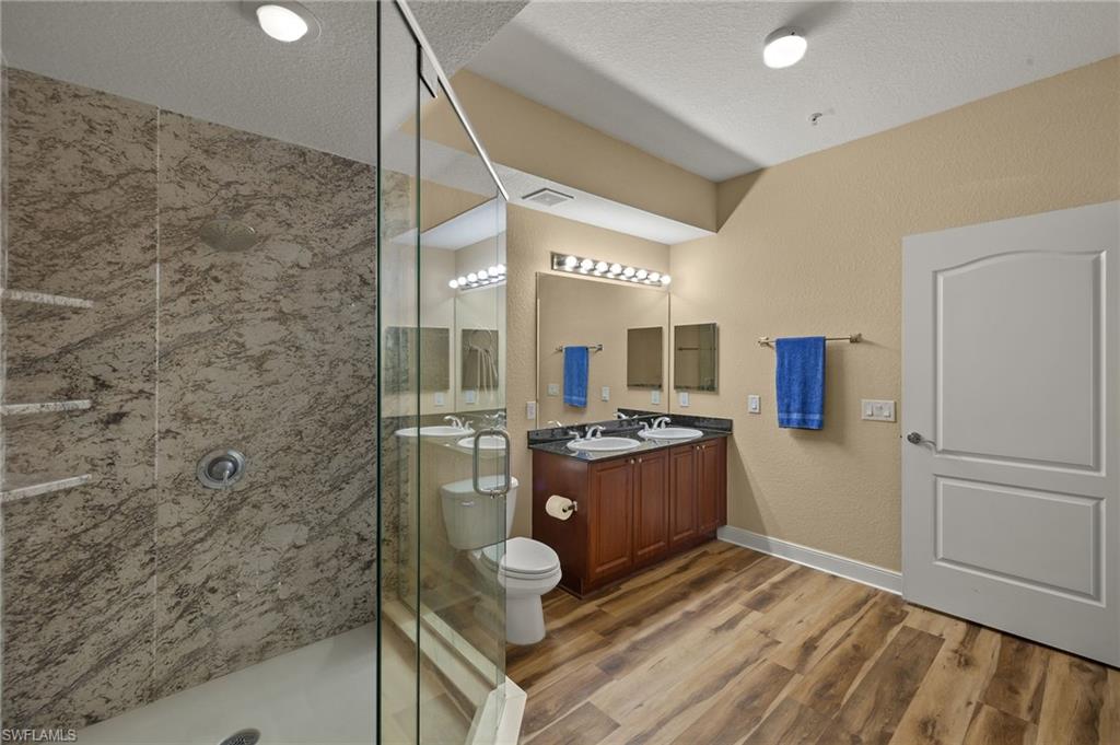 17495 Boca Vista Rd # 6 Property Photo 14
