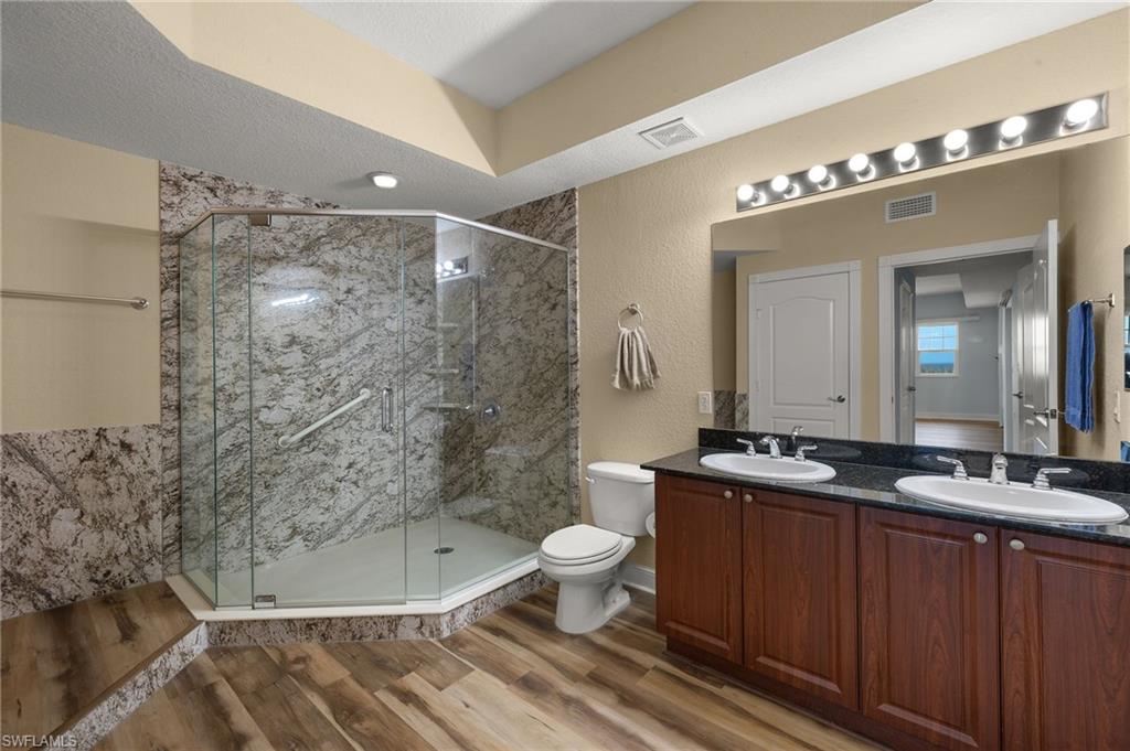 17495 Boca Vista Rd # 6 Property Photo 15