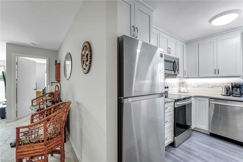 161 Bristol Ln # D202 Property Photo 11
