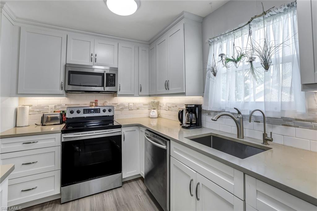 161 Bristol Ln # D202 Property Photo 12