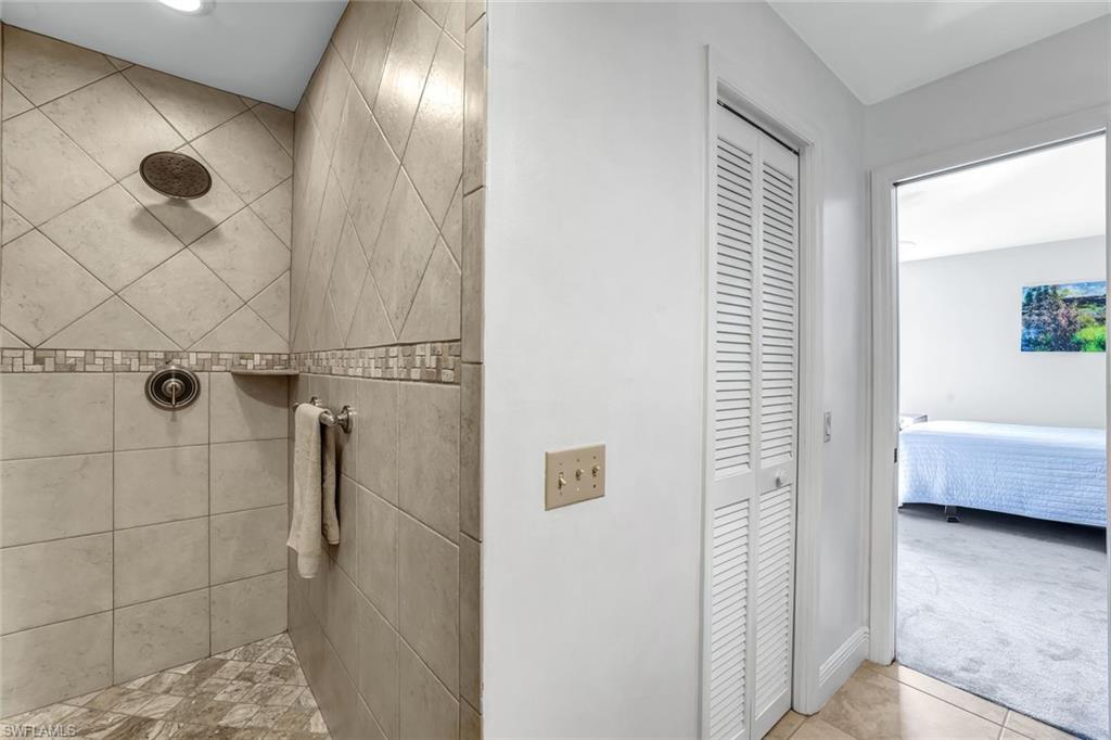 161 Bristol Ln # D202 Property Photo 18