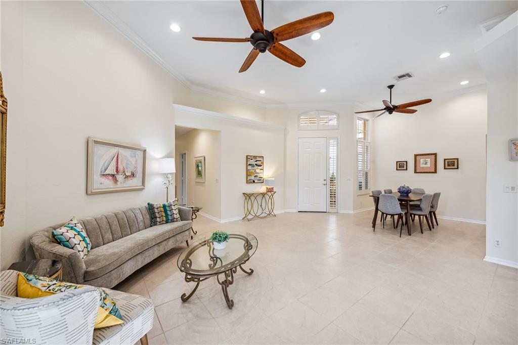 8599 Pepper Tree Way Property Photo 12