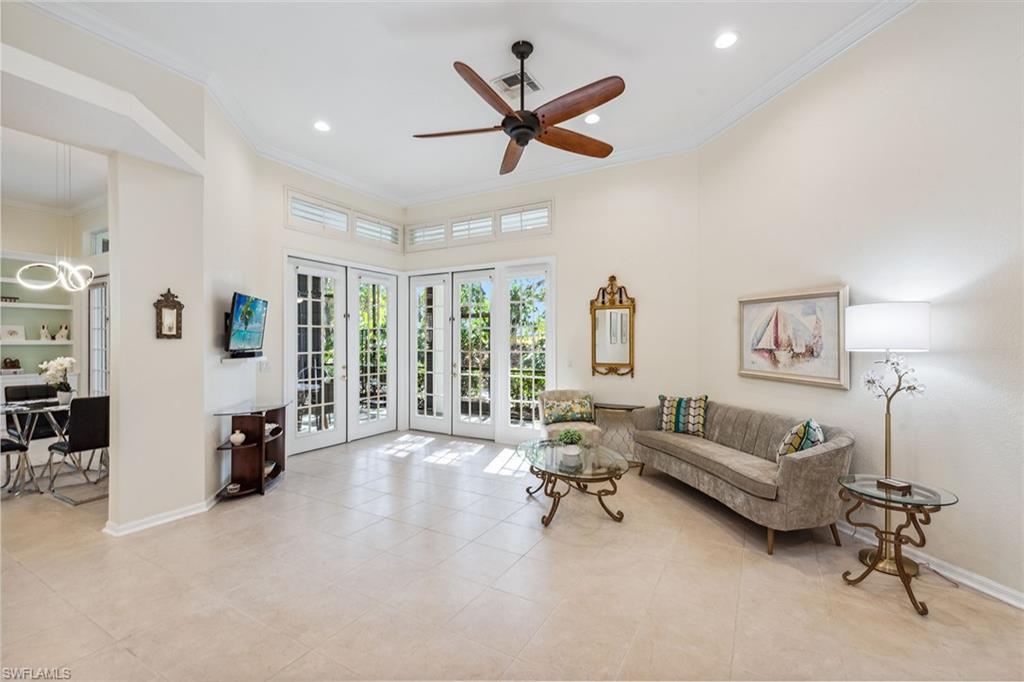 8599 Pepper Tree Way Property Photo 13