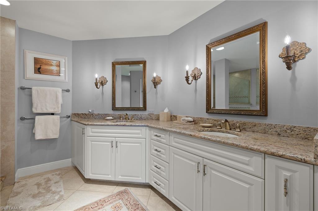 8453 Abbington Cir # 821 Property Photo 18