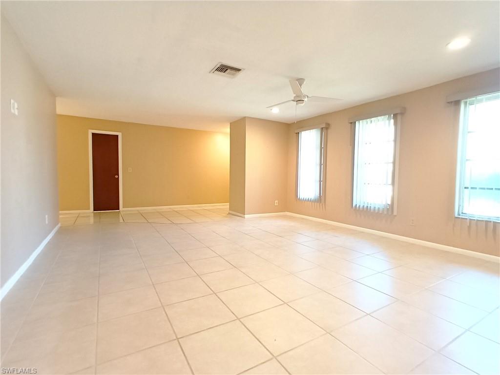 1326 Se 23rd Ter Property Photo 4