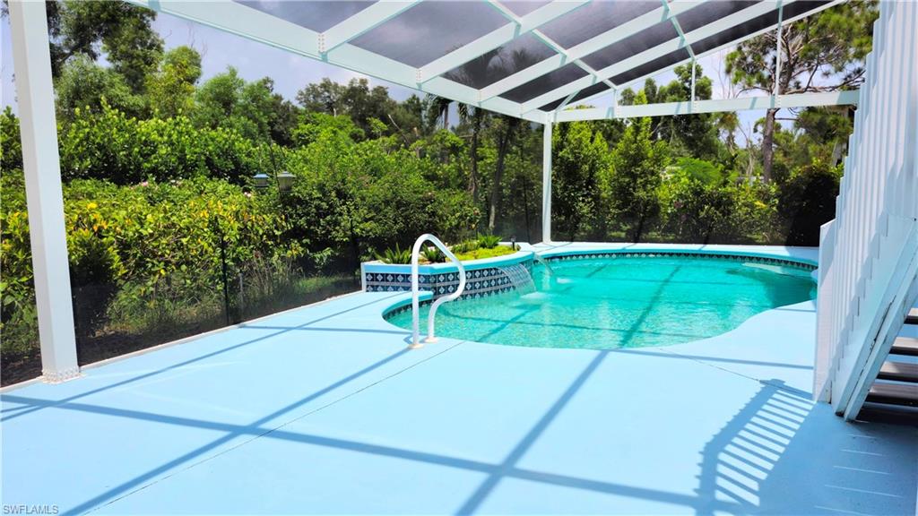 Pine Island Elem Or School Choic Real Estate Listings Main Image