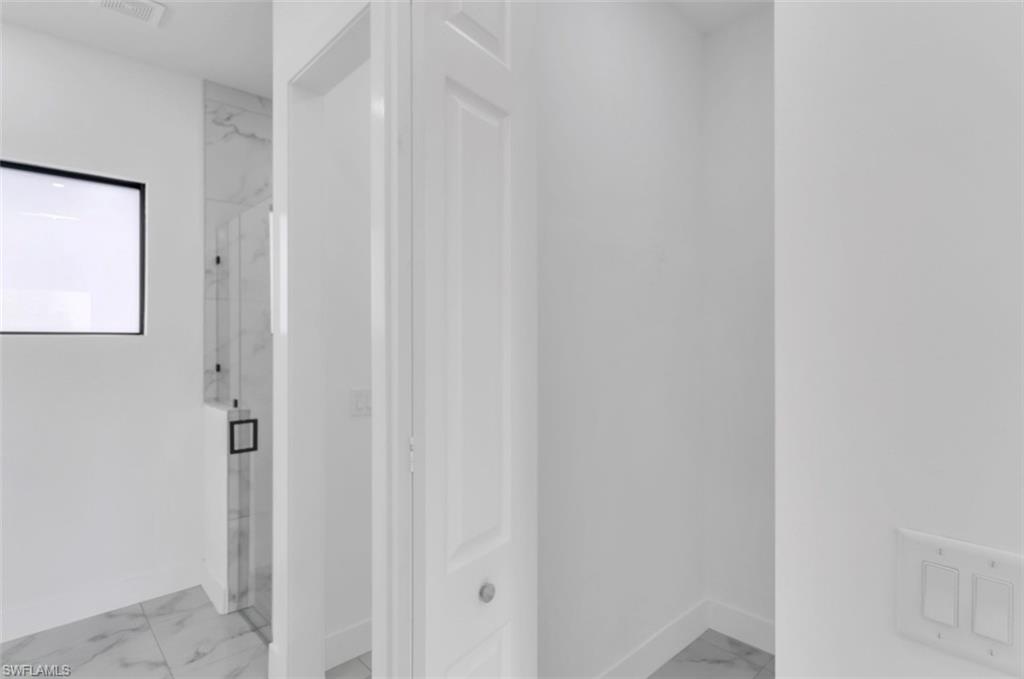 2808 61st St W Property Photo 25