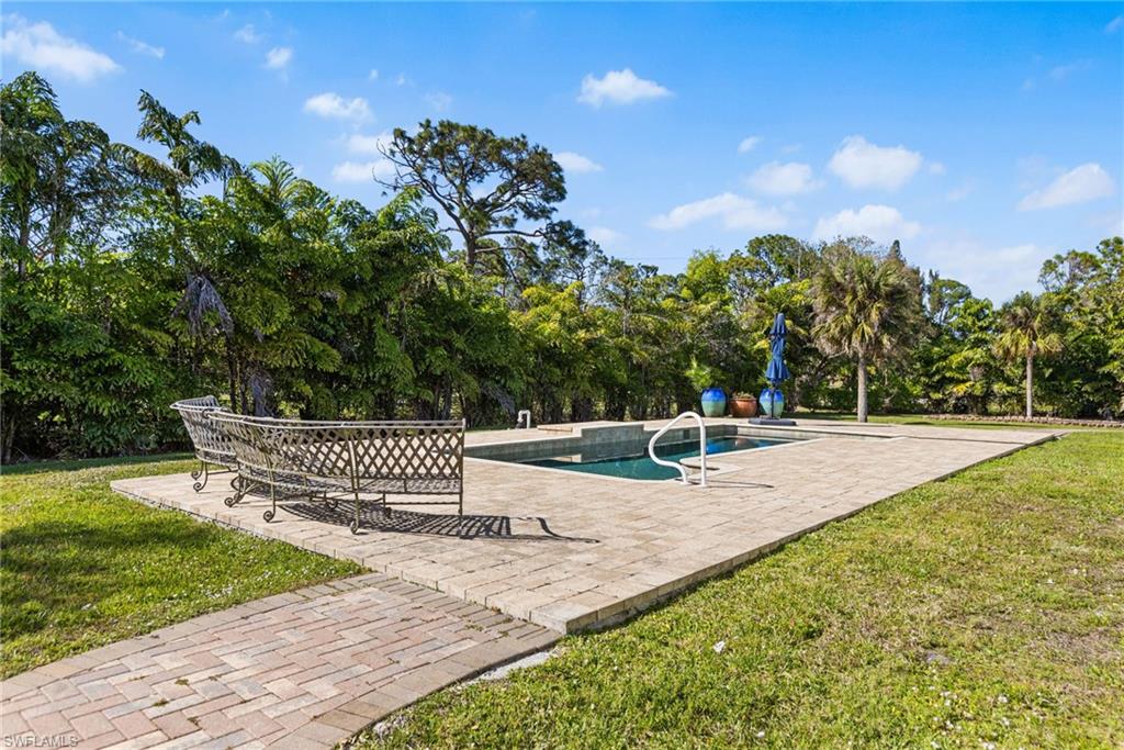 7252 Lake Dr Property Photo 44