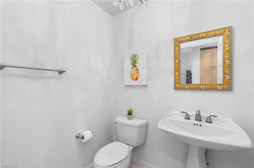 248 Seminole Ct Property Photo 32