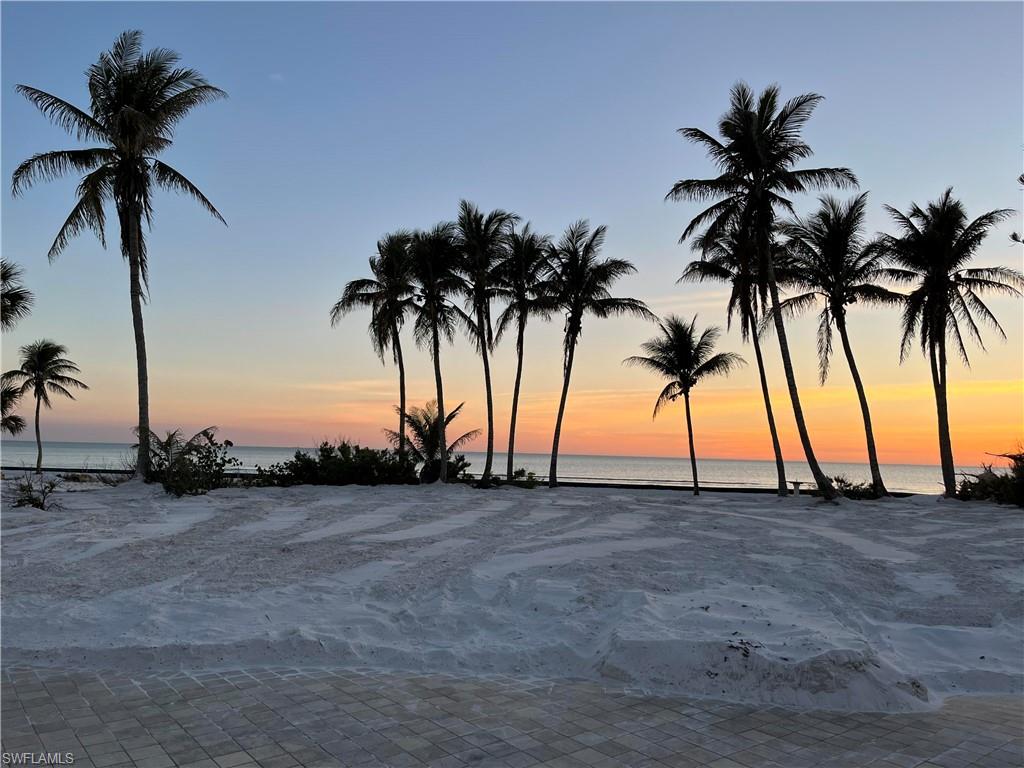 3880 Estero Blvd Property Photo 4