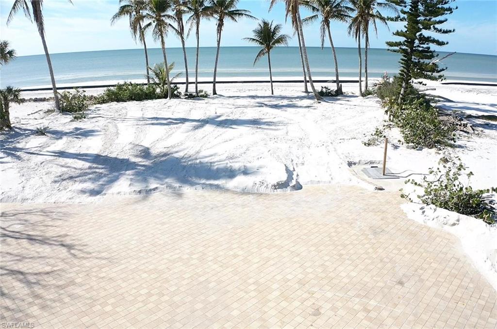 3880 Estero Blvd Property Photo 10