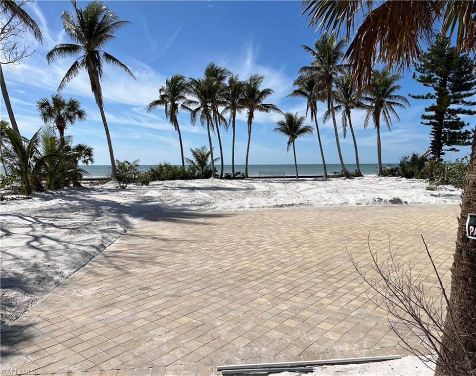 3880 Estero Blvd Property Photo 11