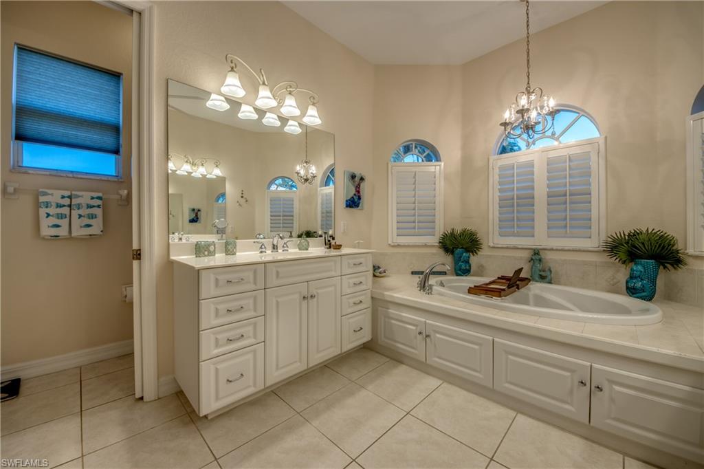2544 Sw 35th Ter Property Photo 21