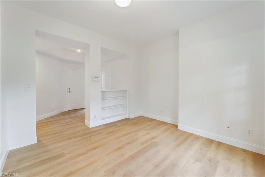 2868 Aintree Ln # M101 Property Photo 13