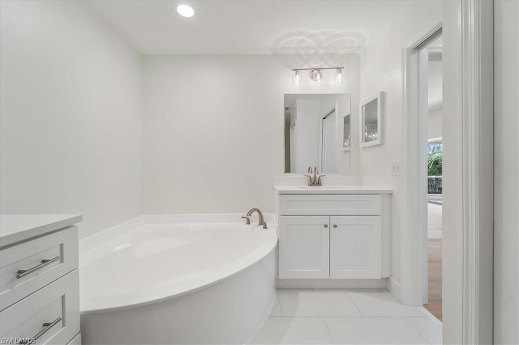 2868 Aintree Ln # M101 Property Photo 20