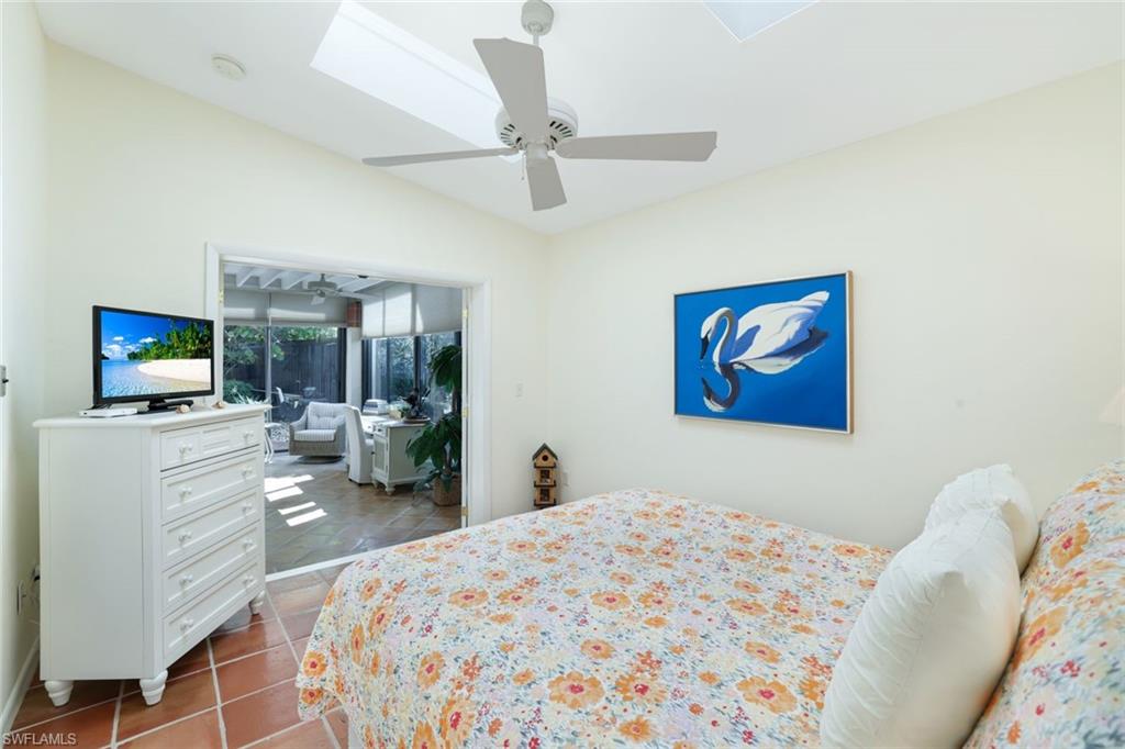 583 Bay Villas Ln # 89 Property Photo 19