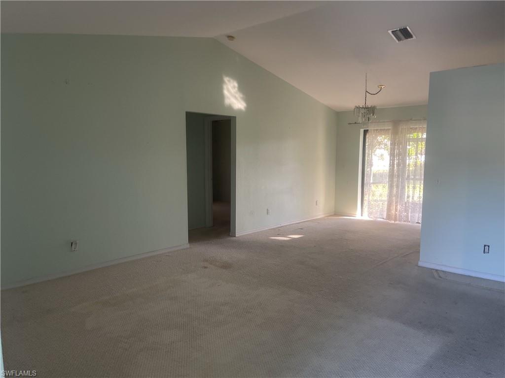 930 Sw 34th St Property Photo 16