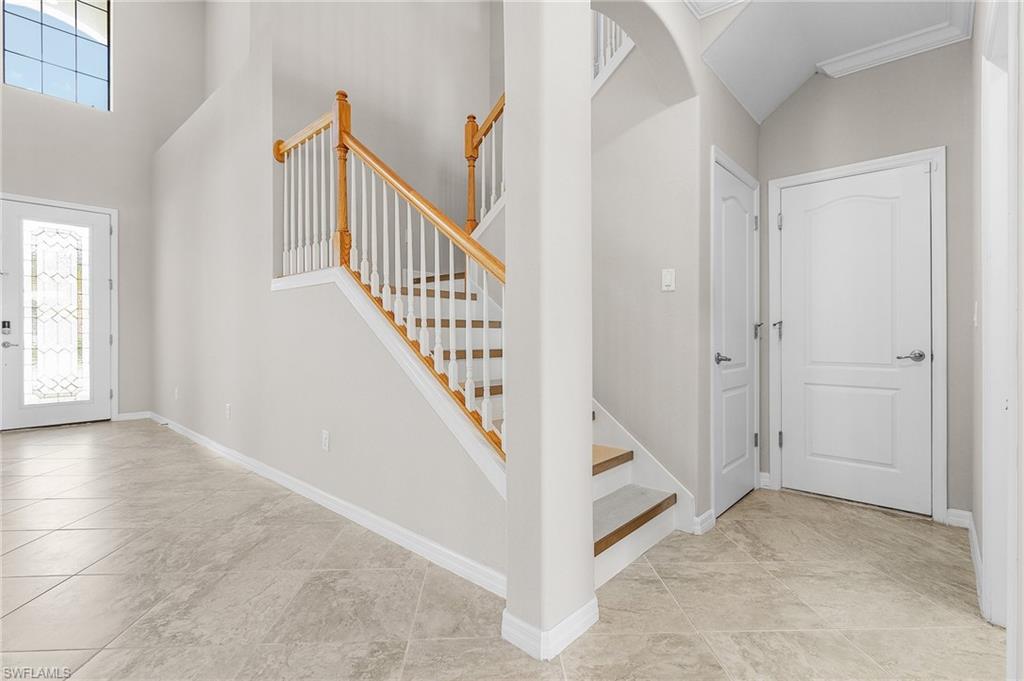 9221 Woodhurst Dr Property Photo 14