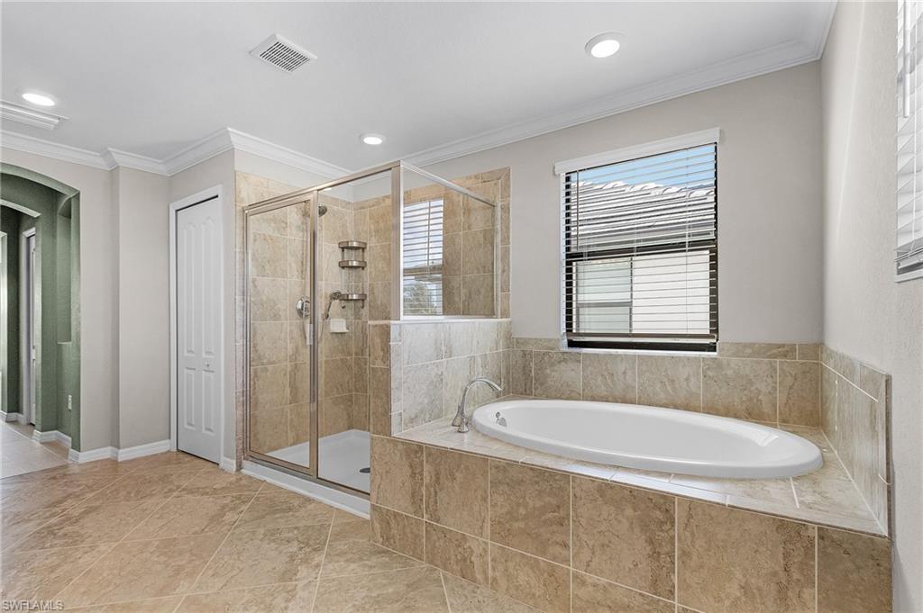 9221 Woodhurst Dr Property Photo 21