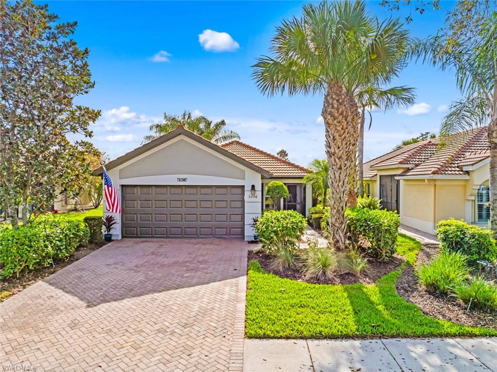 5796 Declaration Ct Property Photo 4