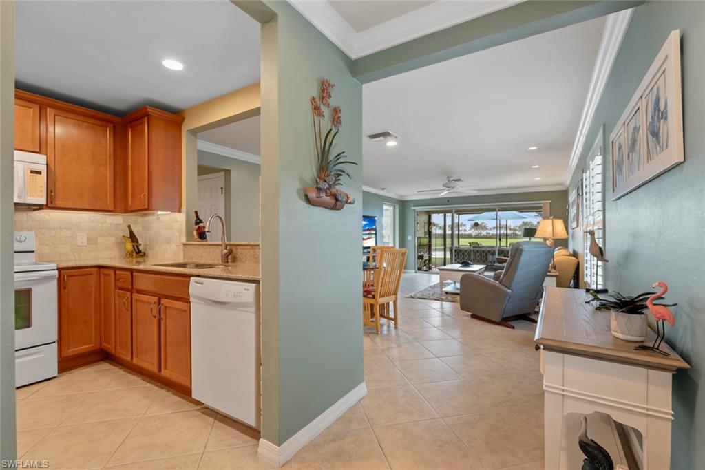 5796 Declaration Ct Property Photo 7