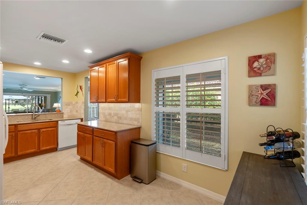 5796 Declaration Ct Property Photo 12