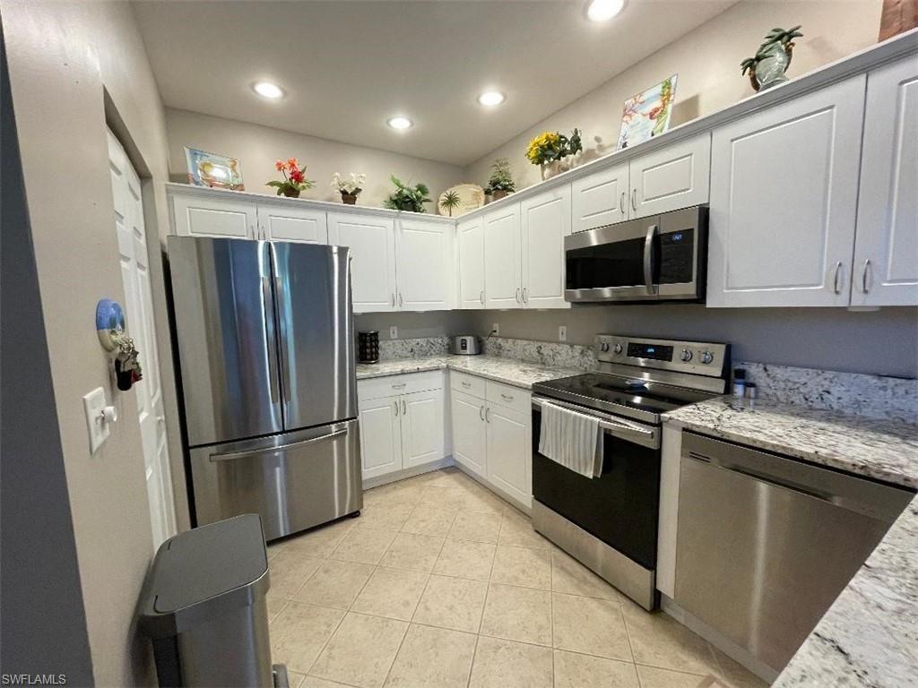 15495 Bellamar Cir # 2222 Property Photo 8