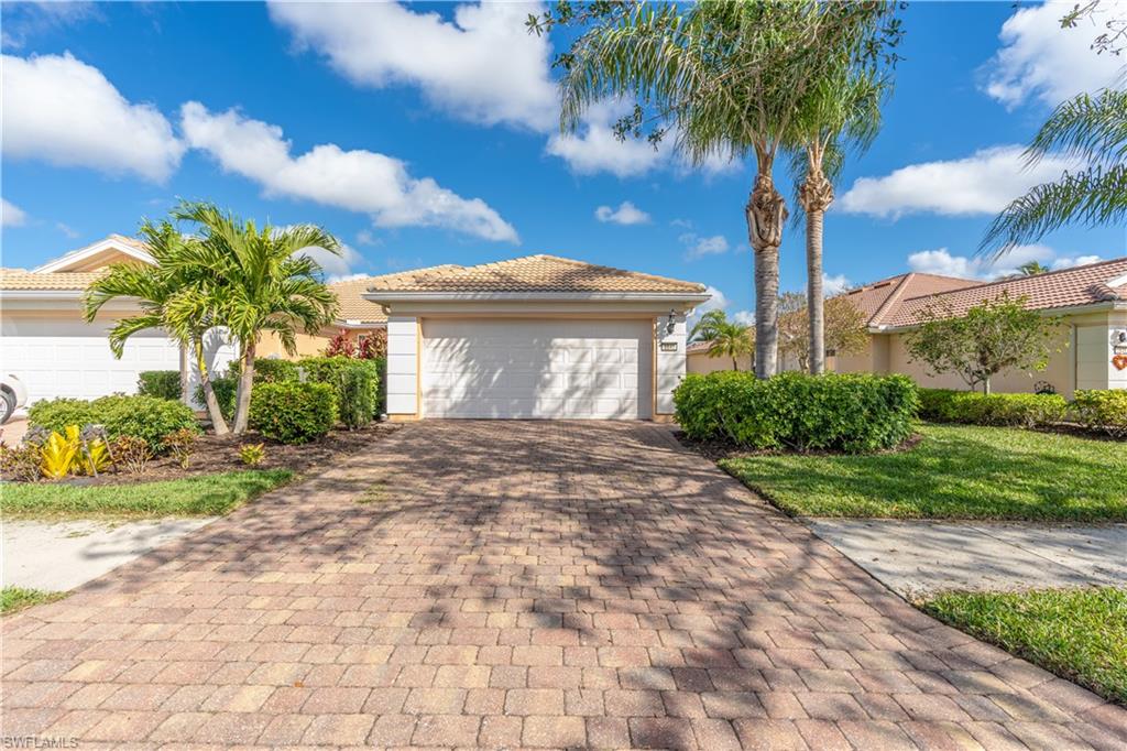 8641 Erice Ct Property Photo 2