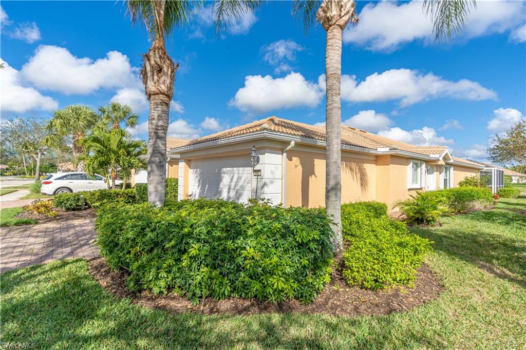 8641 Erice Ct Property Photo 3