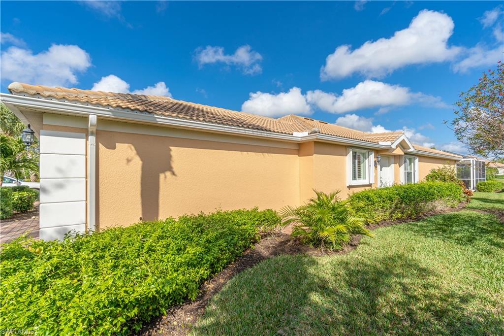 8641 Erice Ct Property Photo 7